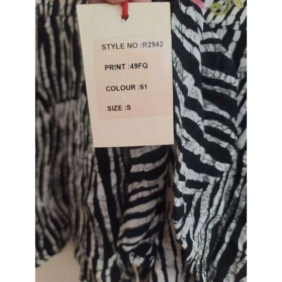 RAGA NWT Striped Unlined Mini Embroidered Floral Skirt sz S Tie Side - Picture 3 of 5